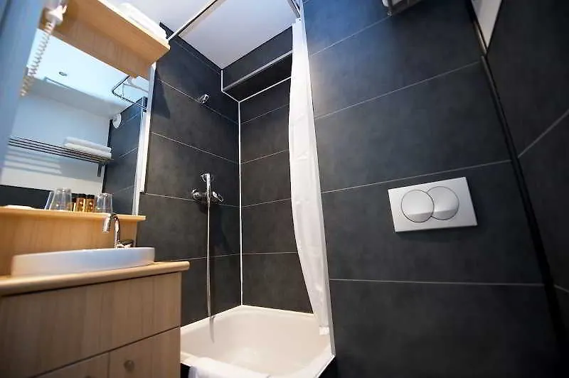 Staycity Gare De L'est Lägenhetshotell 3*