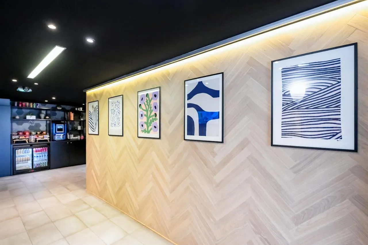 Staycity Gare De L'est Lägenhetshotell