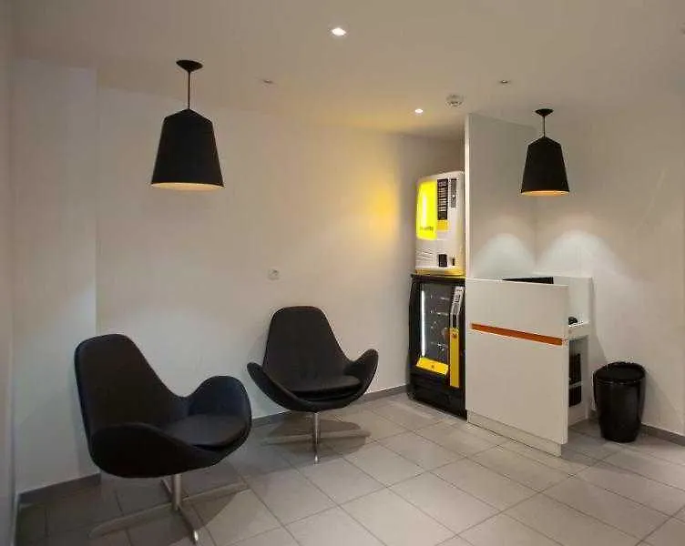 Staycity Gare De L'est Lägenhetshotell 3*