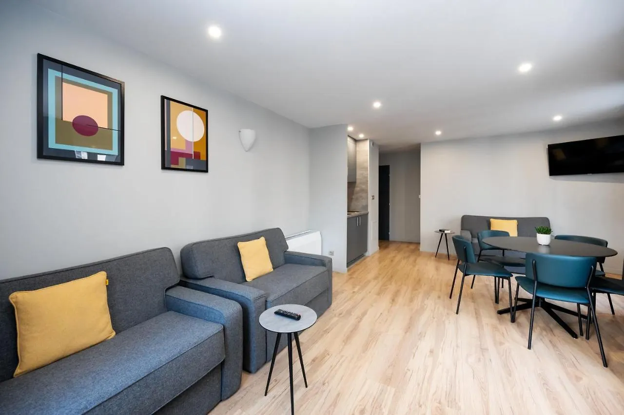 Apartmanhotel Staycity Gare De L'est 3*