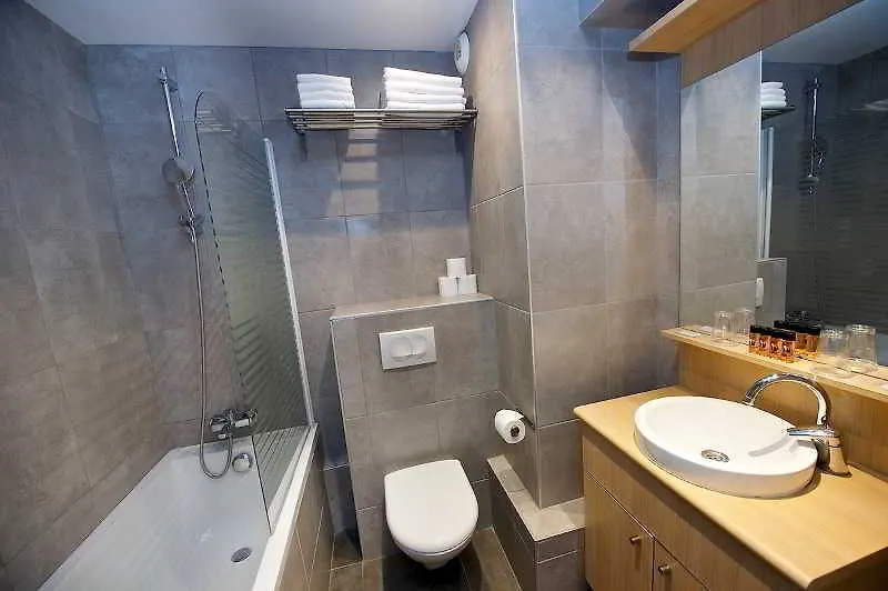 Staycity Gare De L'est 3* Párizs