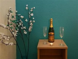 Staycity Gare De L'est Apartmanhotel 3*